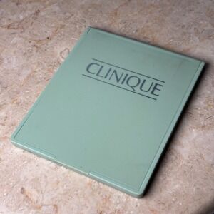 Clinique Vintage Folding Travel Mirror Compact Green Makeup Accessory 4.5"x3.6"